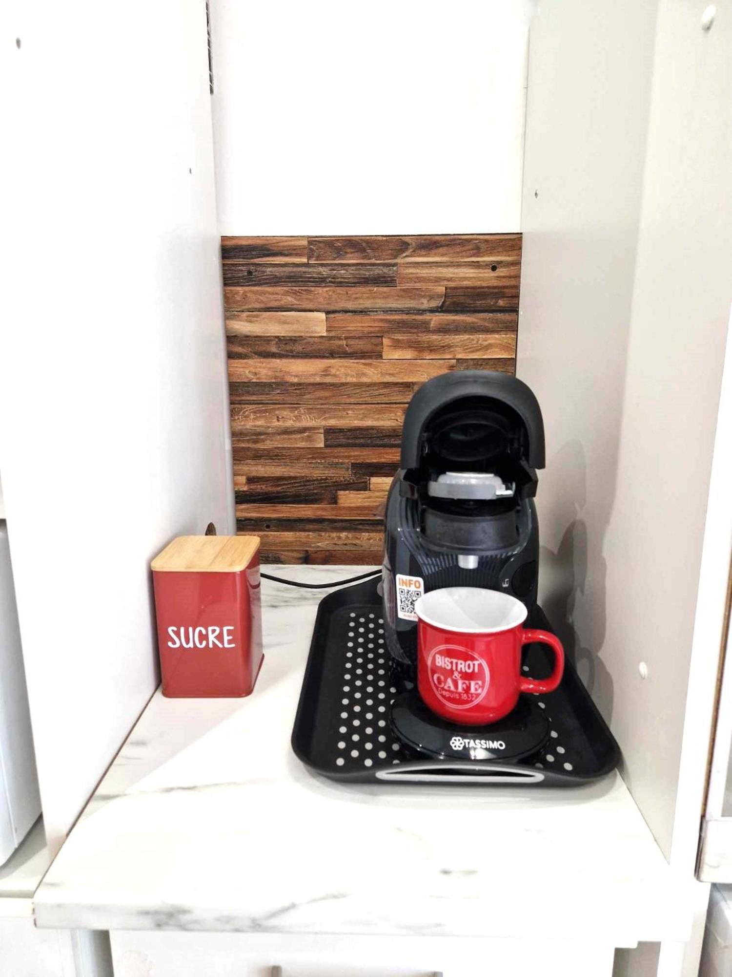 09 - Joli Studio Avec 2 Lits, Logement Tout Equipe Pour 1, 2 Ou 3 Personnes Maximum, Vue Sur Parc Arbore, Parking Privatif Gratuit, Grand Fourgon Possible, Tout Le Linge De Maison Est Fourni Razac-sur-l'Isle ภายนอก รูปภาพ
